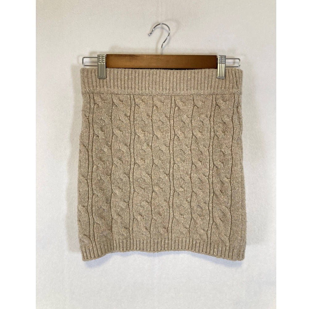Cozy Academic Stitches + Stripes‎ Women XS Oatmeal Beige Cable Knit Mini Skirt